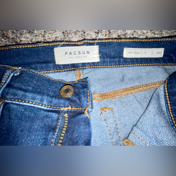 ⭐️Pac sun  25” ankle jeggings dark blue with rips like new - Picture 2 of 7